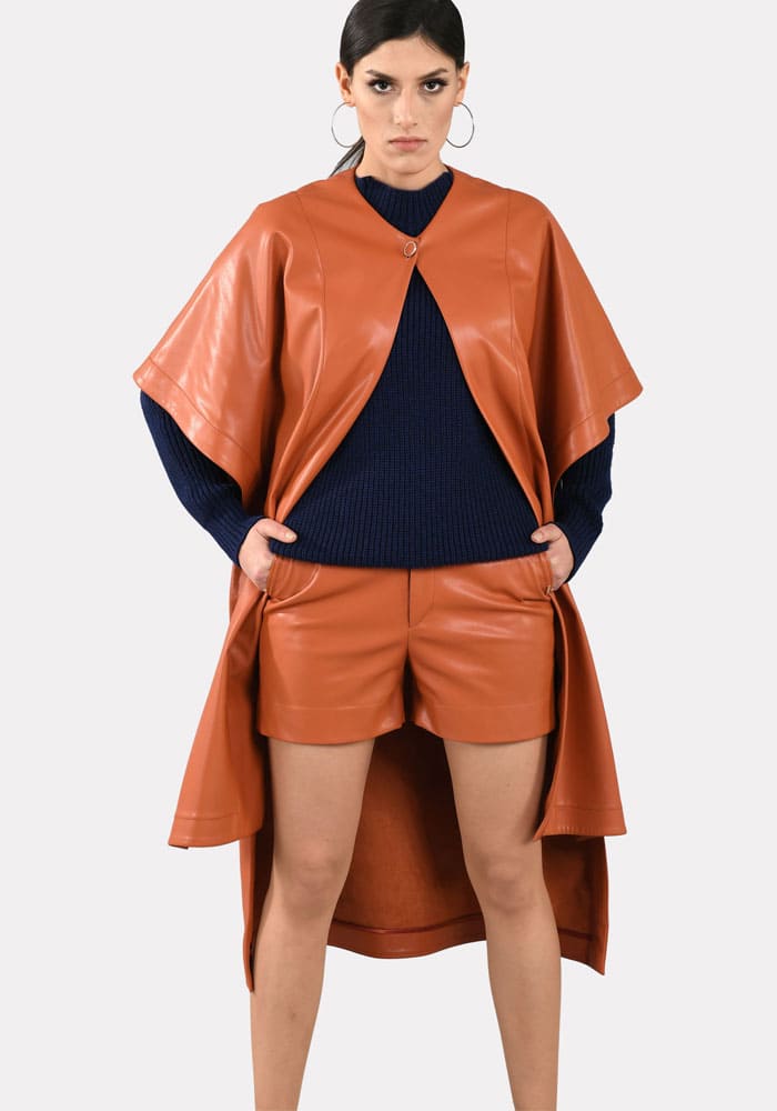 Famatex - Pancho & short en cuir