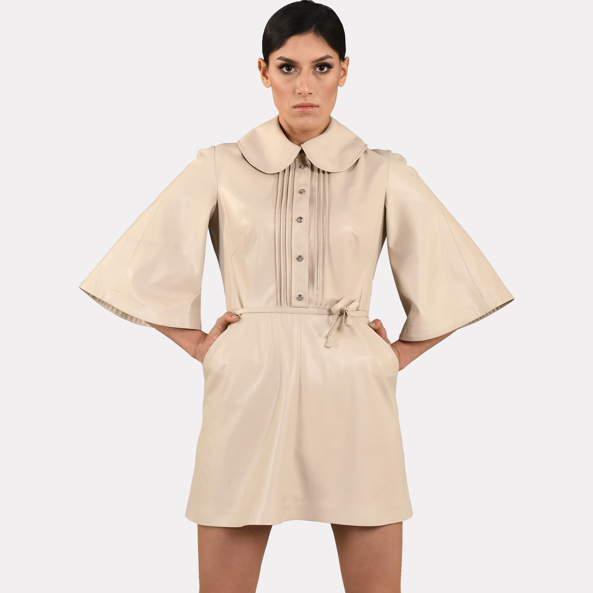 Famatex - Robe courte manche papillon & col claudine